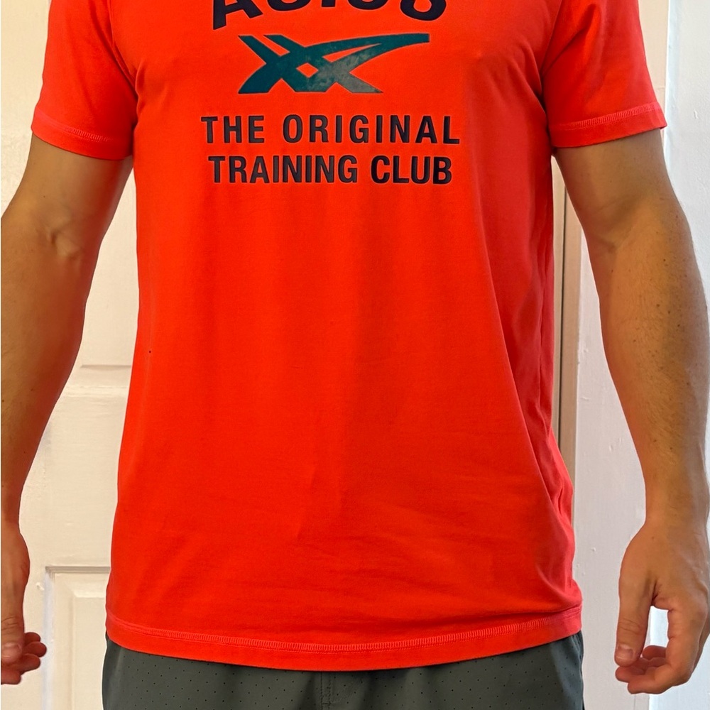 ASICS Men's Vibrant Red Training Tee